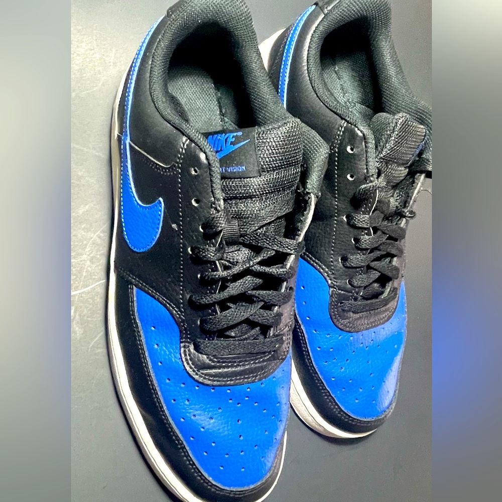 Nike court vision low